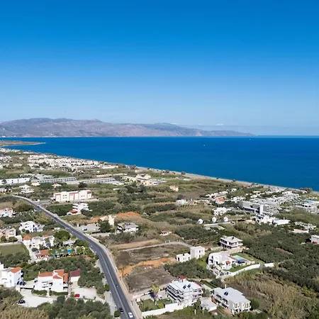 Quiet Aviana,garden, Heated Pool,bbq,jacuzzi *