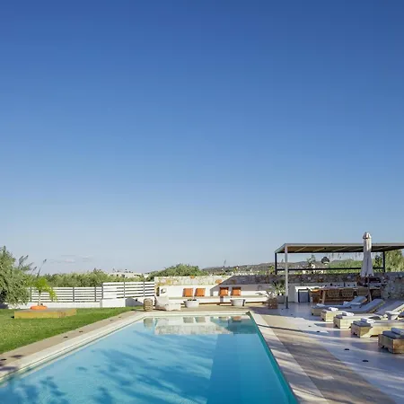 Villa Quiet Aviana,garden, Heated Pool,bbq,jacuzzi *