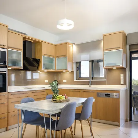 Quiet Aviana,garden, Heated Pool,bbq,jacuzzi * Gerani (Chania)