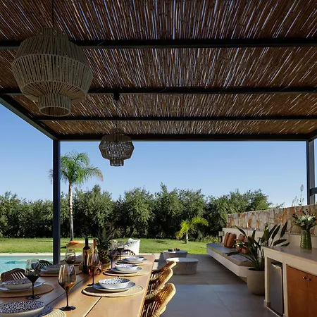 Quiet Aviana,garden, Heated Pool,bbq,jacuzzi Vila *