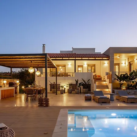 Vila Quiet Aviana,garden, Heated Pool,bbq,jacuzzi *