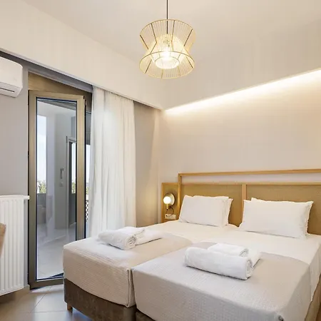 Quiet Aviana,garden, Heated Pool,bbq,jacuzzi * يورانيون