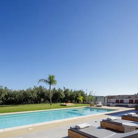 Quiet Aviana,garden, Heated Pool,bbq,jacuzzi Vila *