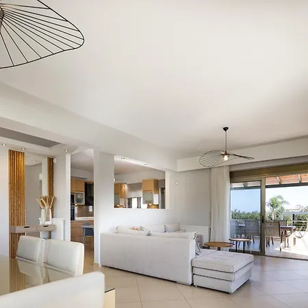 Vila Quiet Aviana,garden, Heated Pool,bbq,jacuzzi Gerani (Chania)